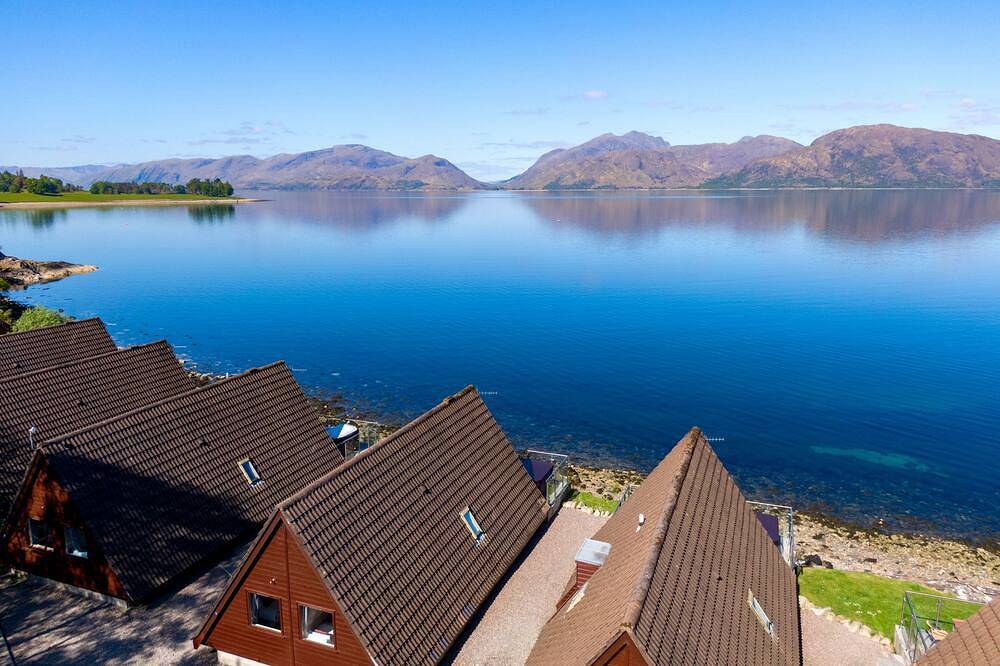 Log Cabin for 5 People in Loch Linnhe, Scotland