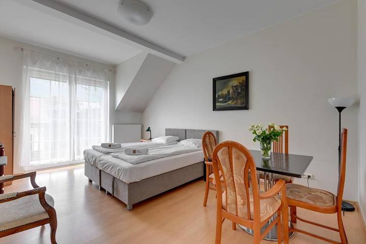 Apartamento de vacaciones para 4 personas, con jardín y balcón - 1