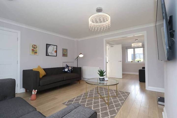 Holiday rental for 7 people, with garden in Dunfermline