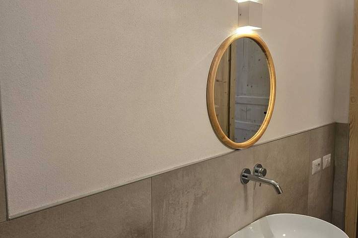 Appartamento intero, LakeView LakeComo 4Seasons, Terrace, 30m to Lake! by Stayhere-Lakecomo in Acquaseria, Comune di San Siro