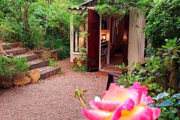 Gîte pour 2 personnes, avec piscine et jardin, animaux acceptés à Vidauban