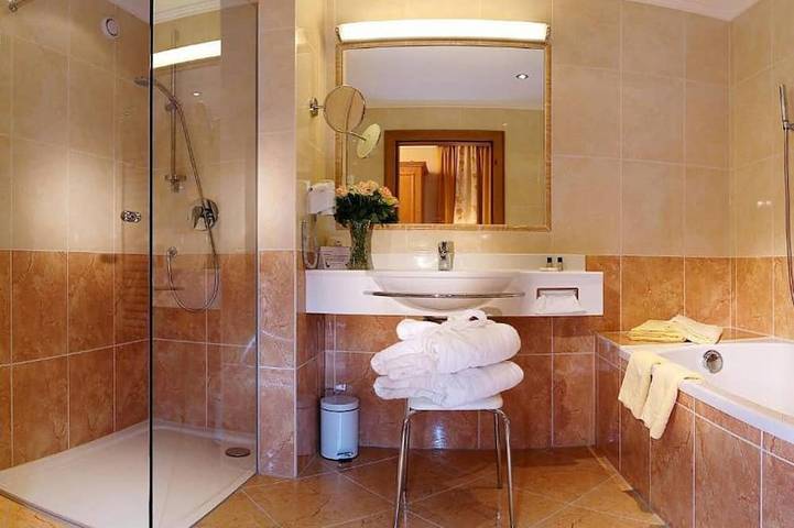 Ferienhaus für 2 Personen, mit Pool und Garten sowie Sauna und Balkon in Eben am Achensee - 3