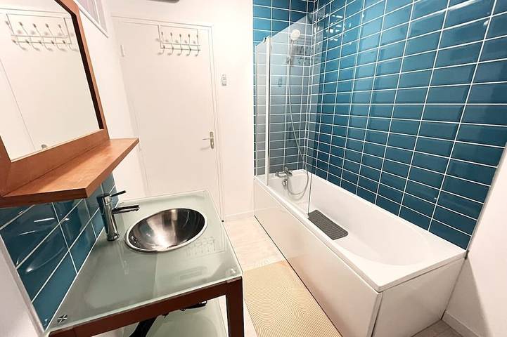 Le Duplex 68m2 apartment close to shops, town center and beach in Calais, Región de Calais