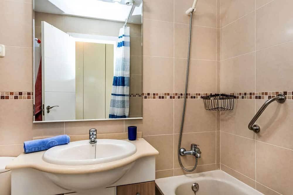 Apartamento entero, Golf San Jordi (Vinaros) Apartment 81m2 2 bedrooms, 2 bathrooms and living room 2 gardens. in San Jorge, Provincia de Castellón
