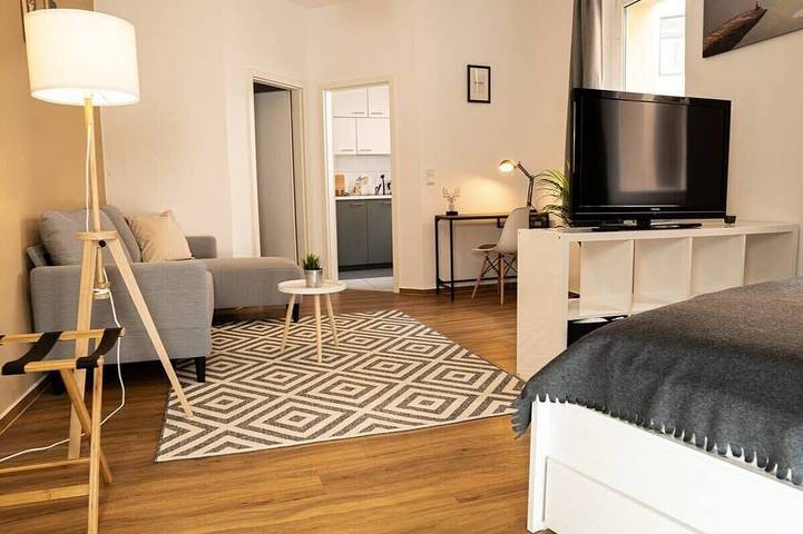 Ganze Wohnung, Fullhouse | Halle | T28 Deer Apt. in Halle, Saale-Unstrut