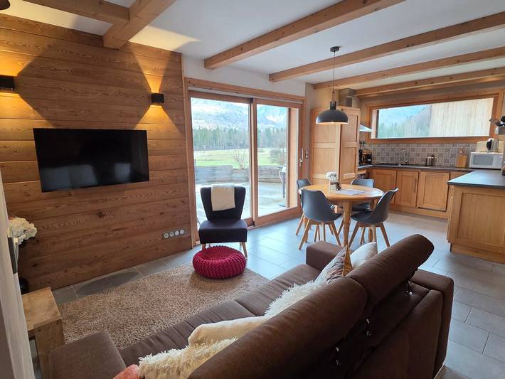 Ganze Wohnung, Ruhige 2-Zimmer-Wohnung mit Terrasse in Samoëns in Station de Morillon, Samoëns