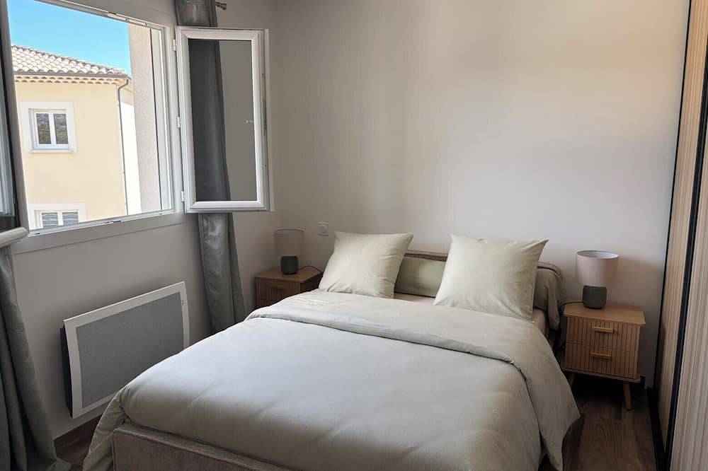 New house in the heart of Provence in Bollène, Vaucluse