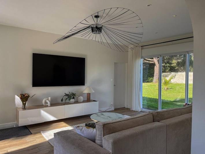 Villa pour 8 personnes, avec terrasse ainsi que vue et jardin à Saint-Palais-sur-Mer