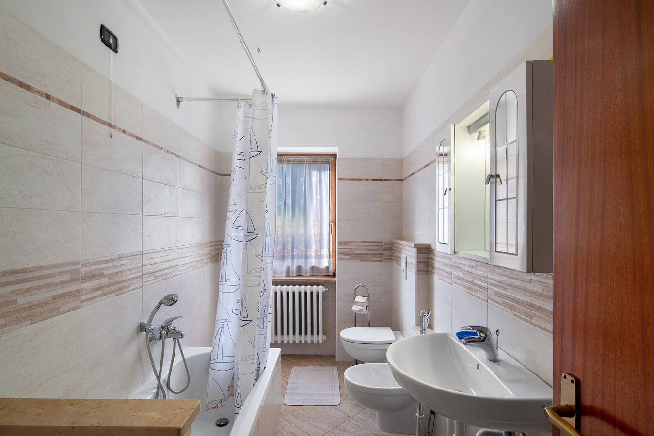 Ganze Wohnung, Apartment 'Sasedel' mit Bergblick und Gemeinschaftsgarten in Falcade, Dolomiti Superski