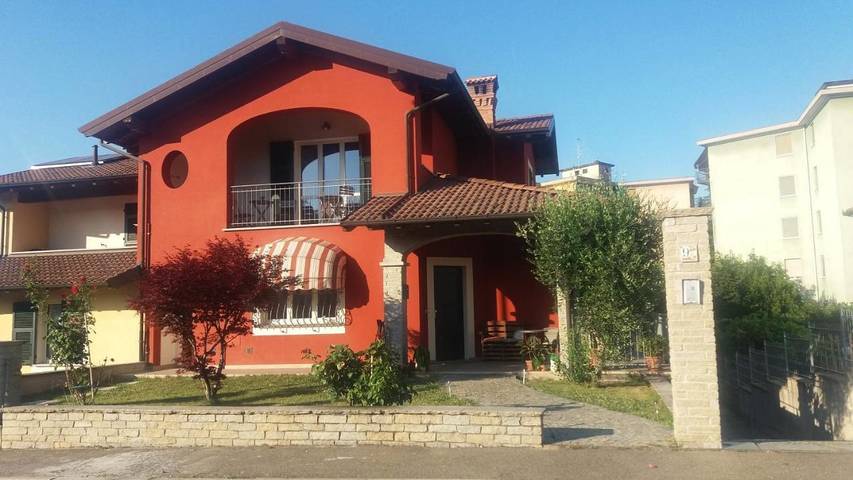 B&b per 3 persone, con Terrazza e Giardino nonché Panorama a Serravalle Scrivia