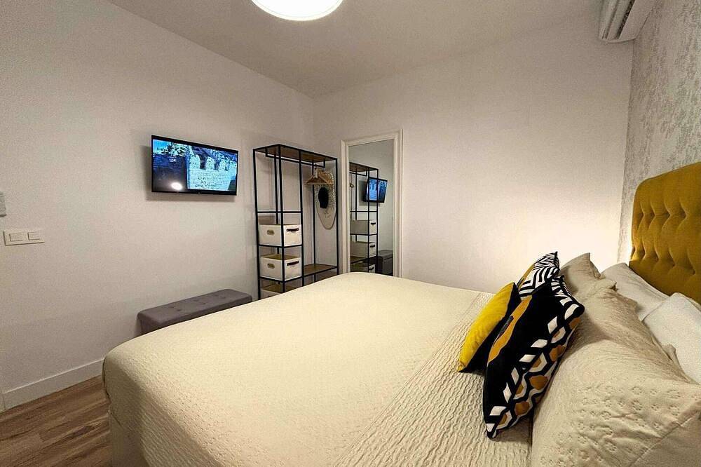 Apartamento entero, Pio Xii Xxi - B - Bright, central, and cozy apartment. - Deluxe 1 bedroom apartment in Talavera de la Reina, Provincia de Toledo
