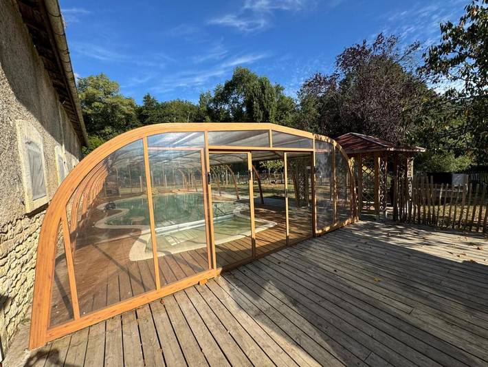 Location de vacances pour 2 personnes, avec jardin et piscine à Étauliers - 3