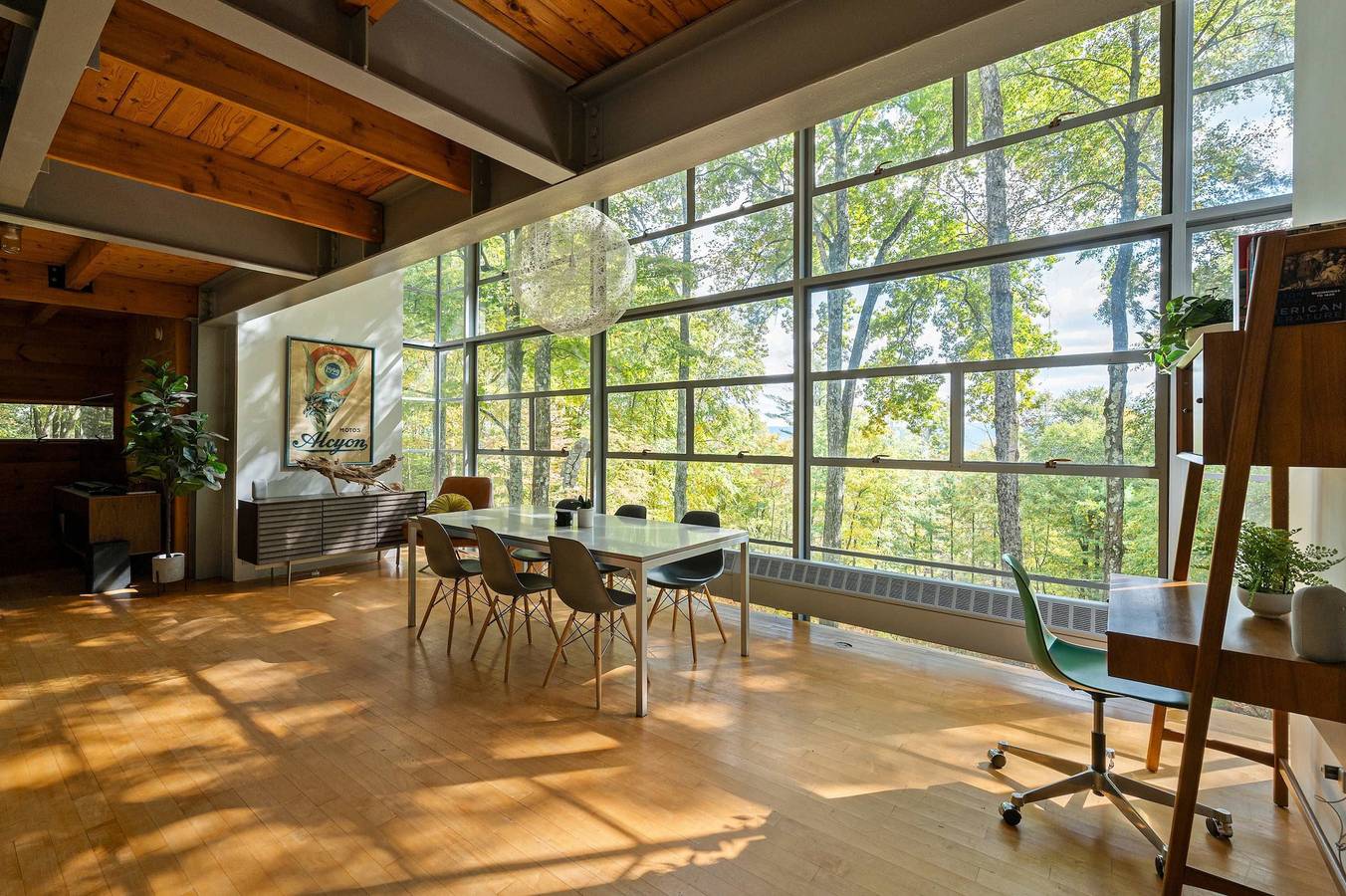 Epic architectural masterpiece w  views   hot tub in Ulster County