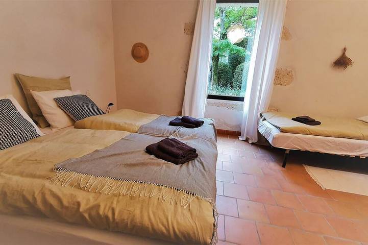 Gîte pour 10 personnes, avec piscine et jardin, animaux acceptés à Saint-Clar - 3