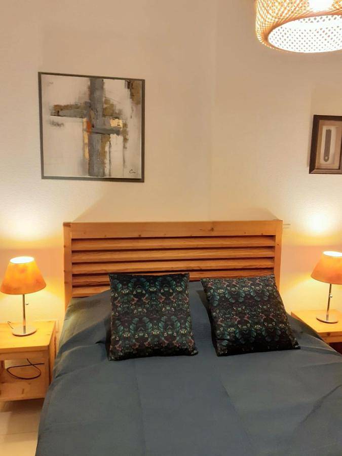 Gîte pour 4 personnes, avec vue ainsi que jardin et piscine à Poggio-Mezzana - 3