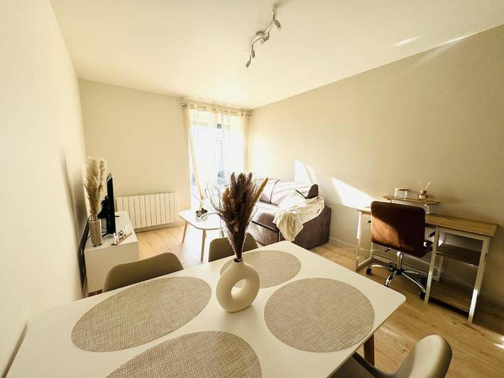 Gîte pour 4 personnes, avec terrasse et vue à Bellegarde-sur-Valserine - 3