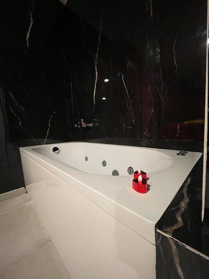 Maison d’hôte pour 2 personnes, avec vue ainsi que jardin et piscine, animaux acceptés à Maspalomas