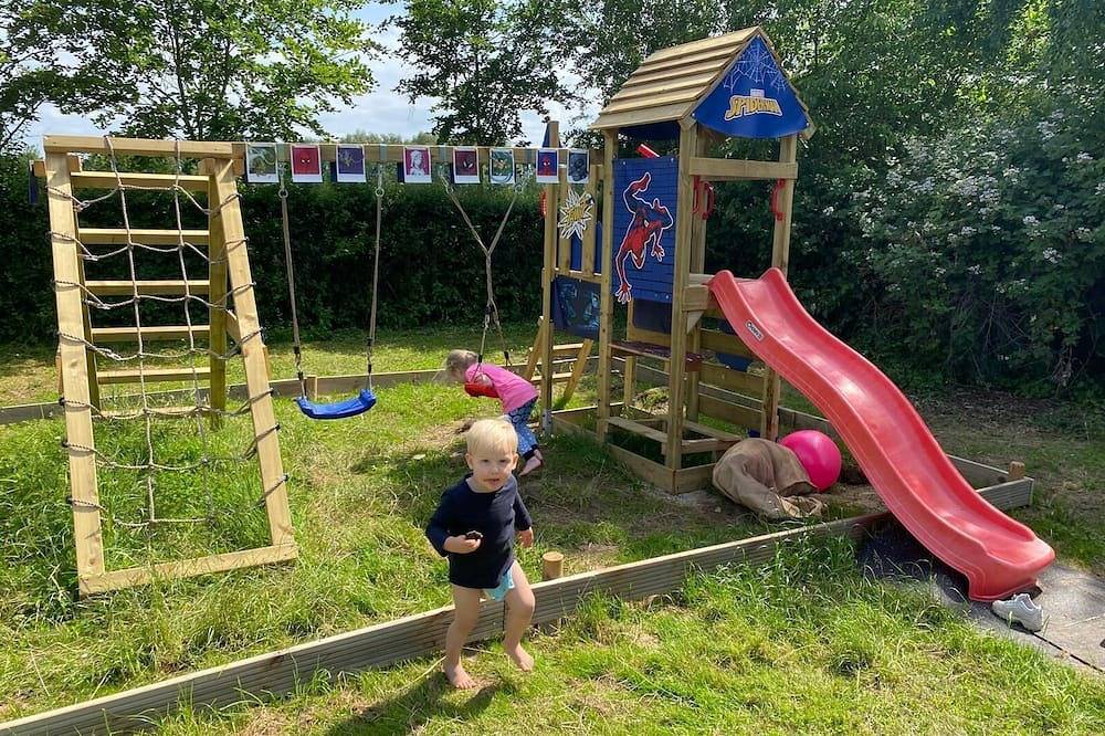 Ganze Wohnung, Gemütliche Ferienwohnung auf dem Bauernhof – Natur, Ruhe & Erholung pur! in Zülpich, Eifel (Nordrhein-Westfalen)