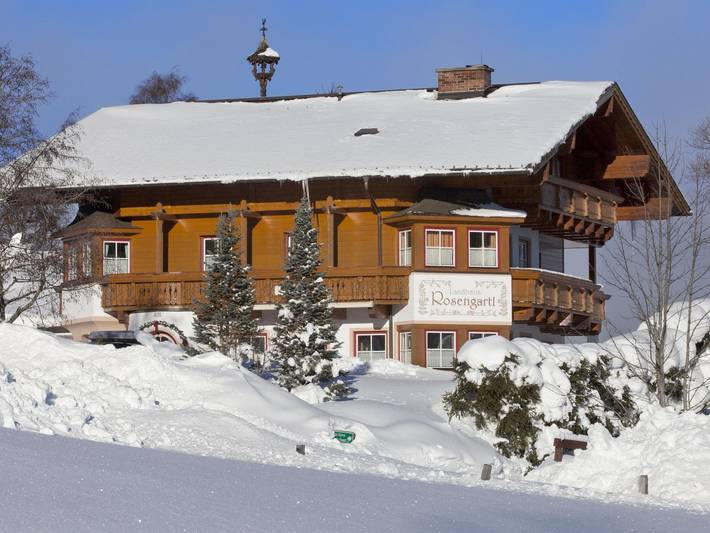 Ferienwohnung für 3 Personen, mit Balkon und Sauna sowie Garten, kinderfreundlich in Rohrmoos