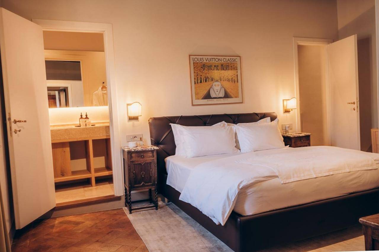 Palazzo Tamanti - 4Br 6 Bath Estate Home in Montalcino Center in Montalcino, Val d'Orcia