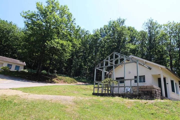 Gîte pour 4 personnes, avec jardin