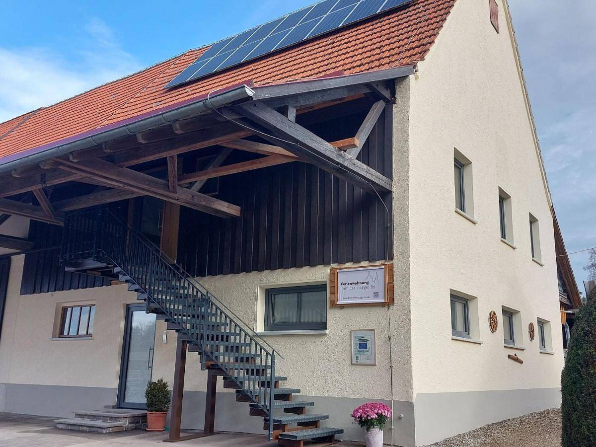 Entire apartment, Ferienwohnung Am Eselsburger Tal in Herbrechtingen, Stuttgart Region
