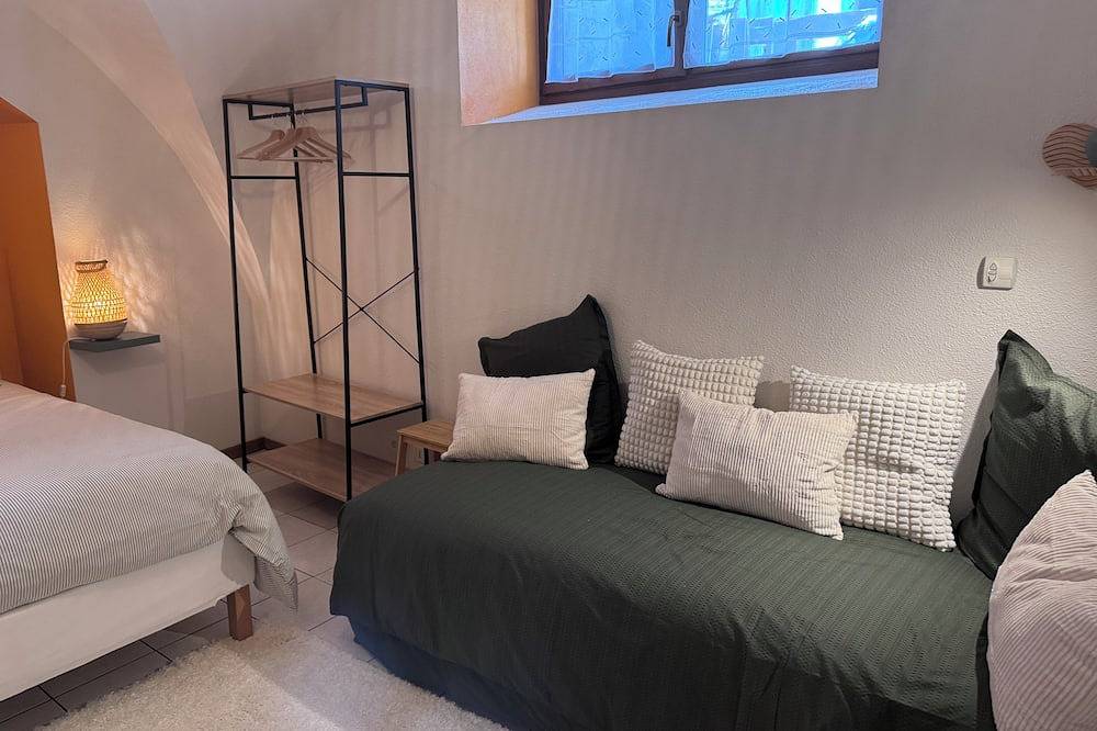 Ganze Wohnung, Cosy apartment under vaulted ceiling-6 people- Le Secret d'Adèle in Châteauroux-les-Alpes, Nationalpark Écrins