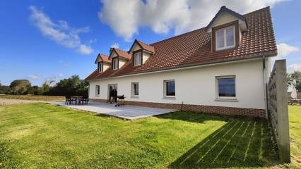 Gîte pour 12 personnes, avec jardin ainsi que balcon et piscine dans la Somme