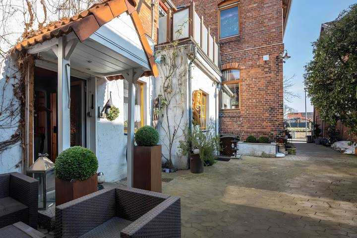 Appartamento intero, Appartamento '2' con terrazza privata, giardino privato e Wi-Fi in Algermissen, Circondario di Hildesheim