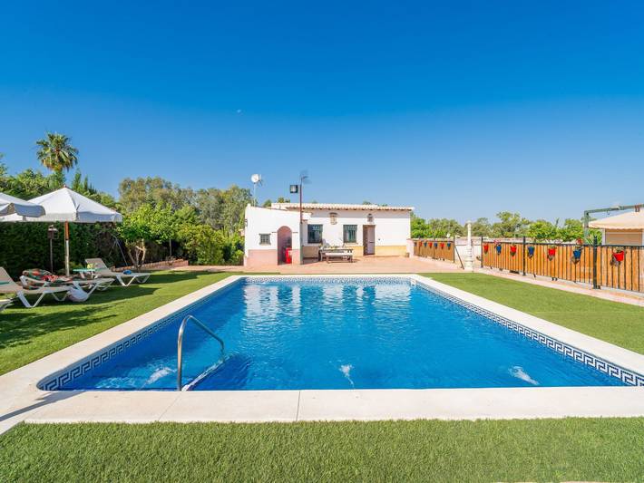 Casa de vacaciones para 4 personas, con piscina y jardín en Campiña de Carmona - 2