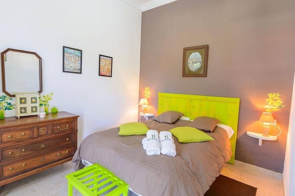 Casa Grande Constantina by Ruralidays in Constantina, Sierra Morena