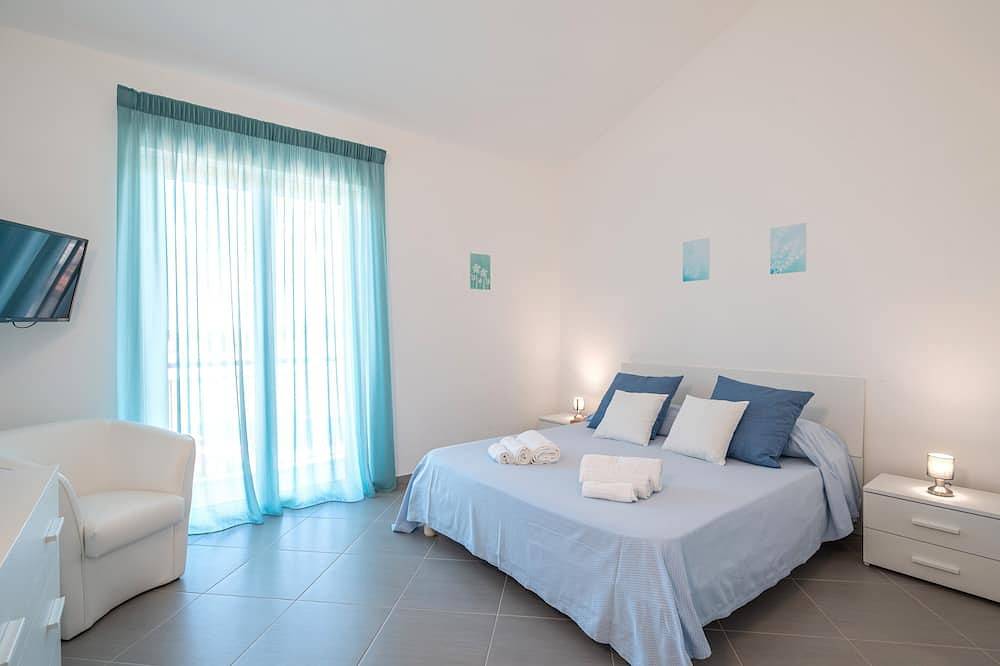 Appartamento intero, Incantevole appartamento con piscina in residence, a due passi dal mare! in Sant'Agata di Militello, Provincia di Messina