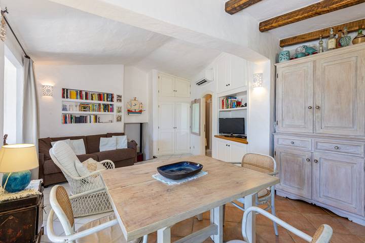 Appartamento intero, Appartamento per vacanze "Casa Passiflora in Costa Smeralda" con vista sul mare, giardino e terrazza in Arzachena, Costa Smeralda