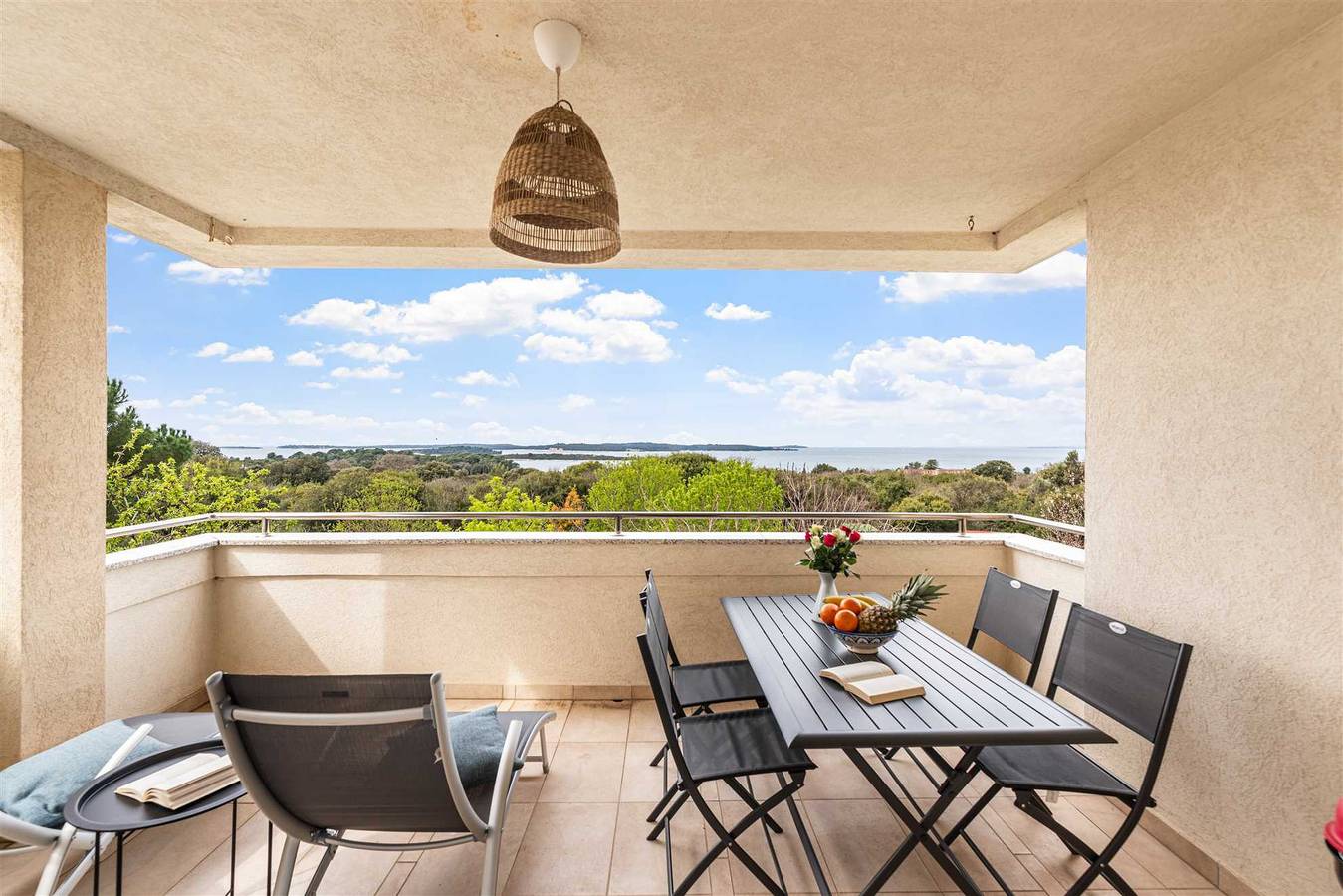 Ganze Wohnung, Apartman Bellavista in Stinjan, Pula