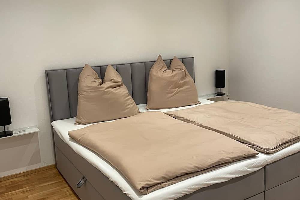Ganze Wohnung, 1,5 Zimmer, Top ausgestattet, 4 Pers, Souterrain, Parkplatz, Self Check-In in Flintsbach am Inn, Bayerische Alpen
