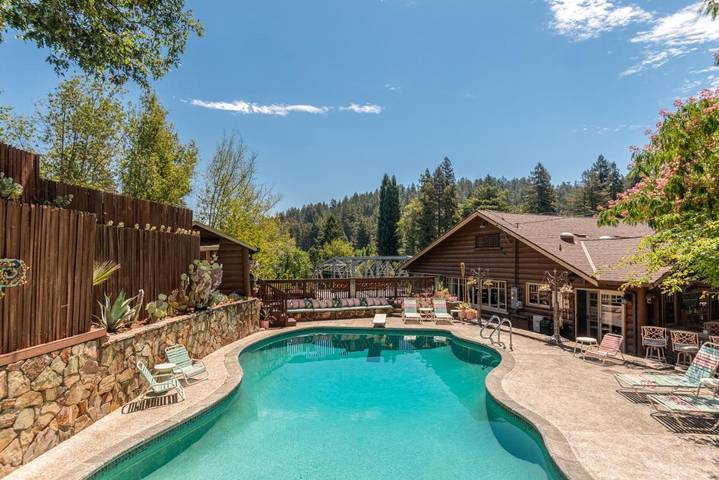 Maison de vacances pour 8 personnes, avec piscine ainsi que terrasse et jacuzzi - 1