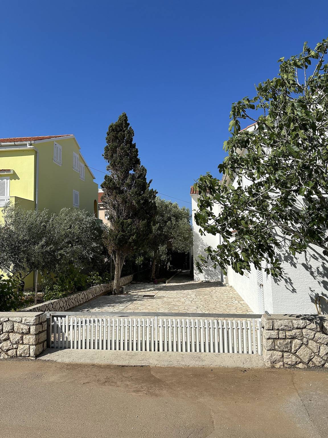 Entire apartment, One bedroom apartment with terrace Novalja, Pag A-22963-a in Novalja, Pag Island