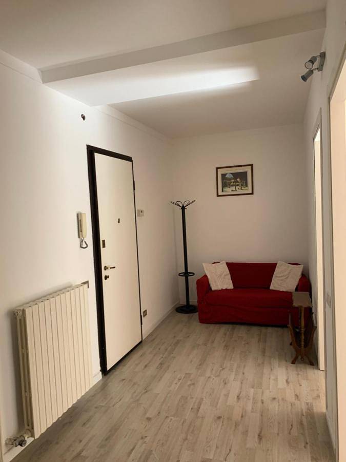 Appartamento per 4 persone, con balcone a Lodi