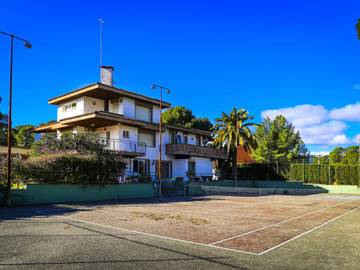 Villa for 10 People in Salou, Costa Dorada, Photo 2