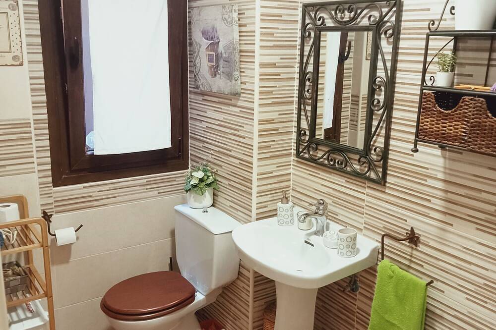 Apartamento entero, Apartamento a 1 km de Potes y a 20kms de Teleférico de Fuente De Picos de Europa in Camaleño, Cordillera Cantábrica