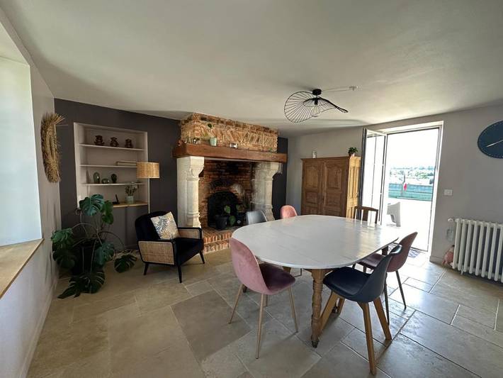 Gîte pour 5 personnes, avec vue ainsi que jardin et terrasse dans Torteval-Quesnay
