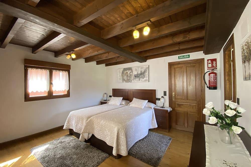 Casa El Molín 3 Soto de Dueñas in Parres, Sierra del Sueve