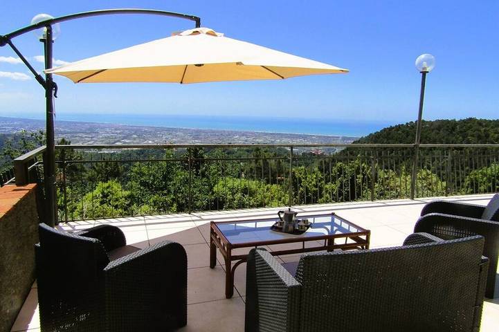 Ferienhaus für 8 Personen, mit Terrasse