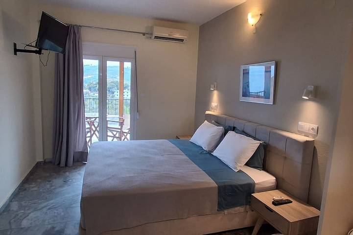 Appartement entier, Villa kavourakia studio with sea view in Sporades