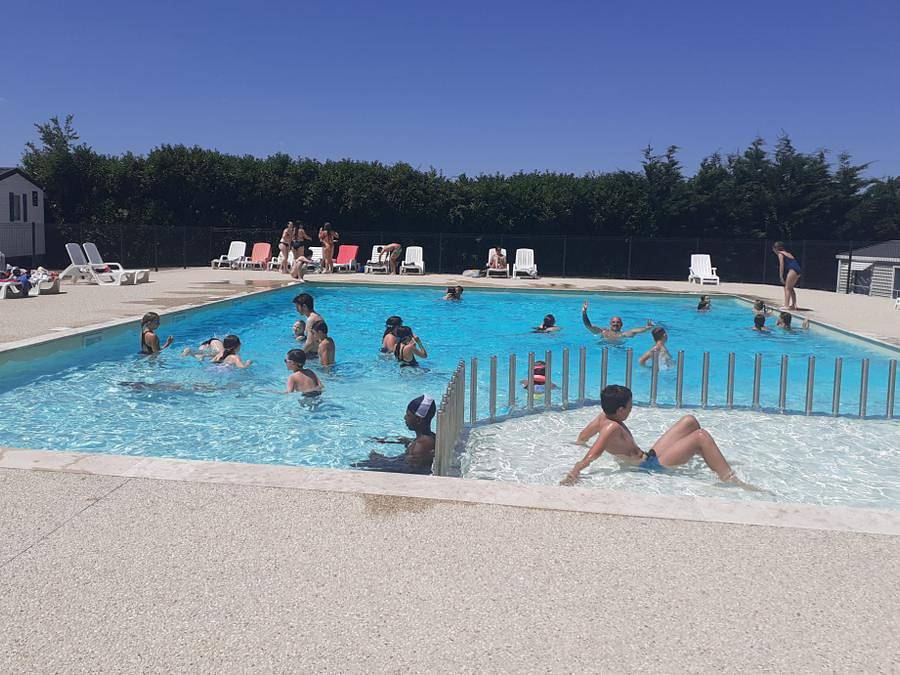 Camping Au Lac d'Hautibus - Mobilheim 2 personen - 1 Zimmer Confort in Argentonnay, Deux-Sèvres