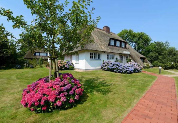 Ferienwohnung für 5 Personen, mit Terrasse und Garten auf Föhr