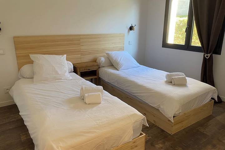 Location de vacances pour 8 personnes à Saint-Barthélemy-le-Plain - 2