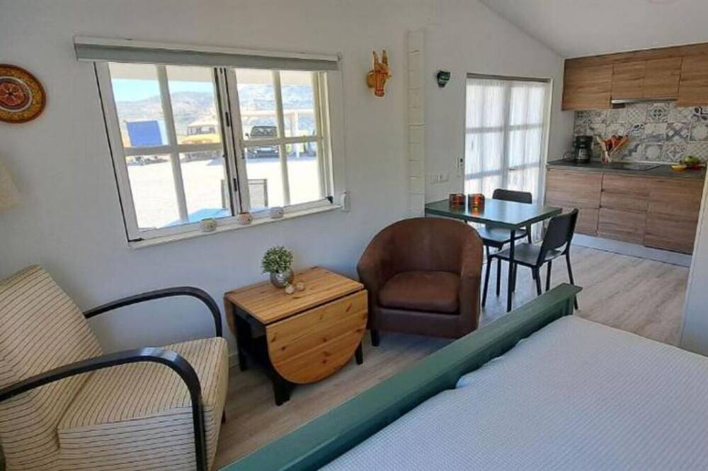 Ganze Wohnung, Superior Chalet at Finca Feliz Andaluz in Álora, Málaga Provinz
