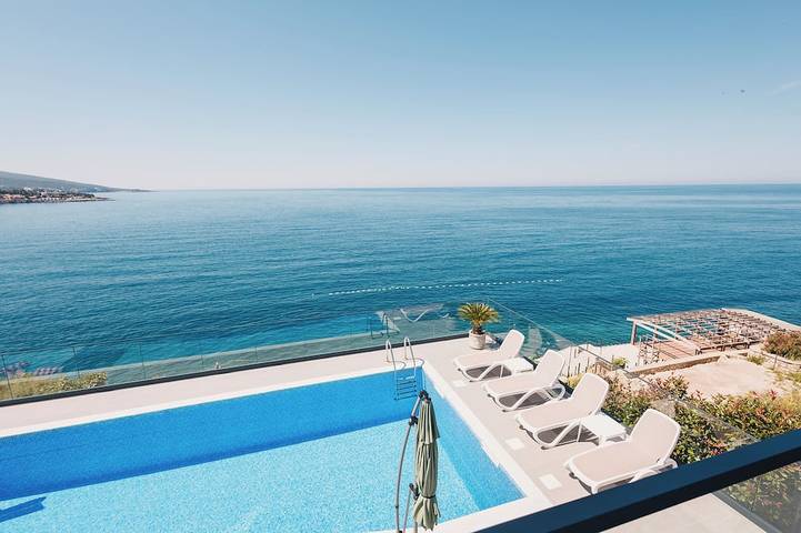Villa pour 14 personnes, avec jardin et balcon - 1