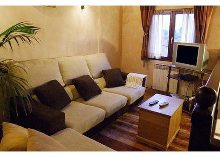 Apartamento de vacaciones para 7 personas, con jardín y terraza en Las Merindades - 4